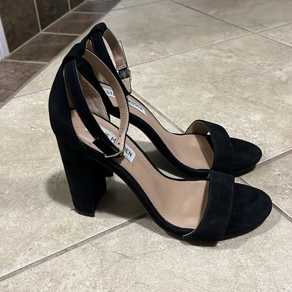 Steve Madden Carrson Black Suede Heels - Picture 2 of 4